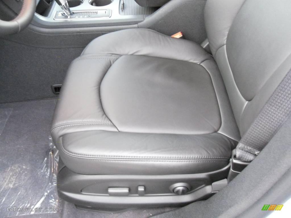 2010 Traverse LT - Silver Ice Metallic / Ebony photo #8