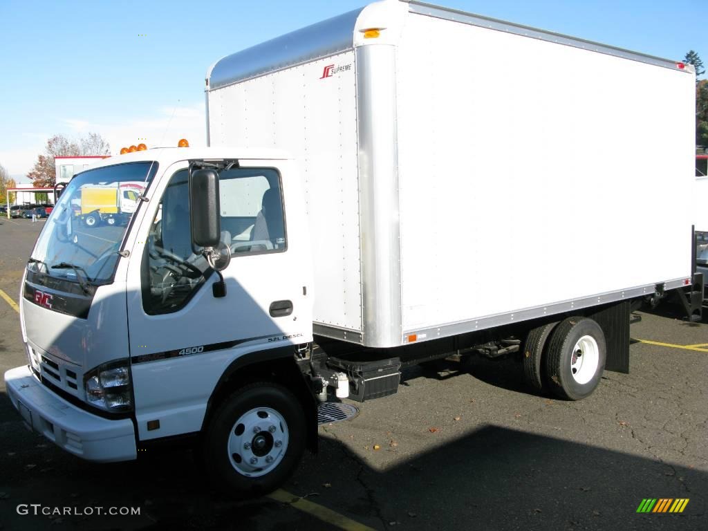 2007 W Series Truck W4500 Commercial Moving - White / Gray photo #1