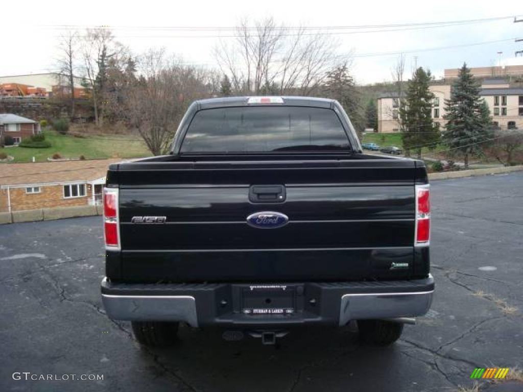 2010 F150 XLT SuperCrew 4x4 - Tuxedo Black / Tan photo #4