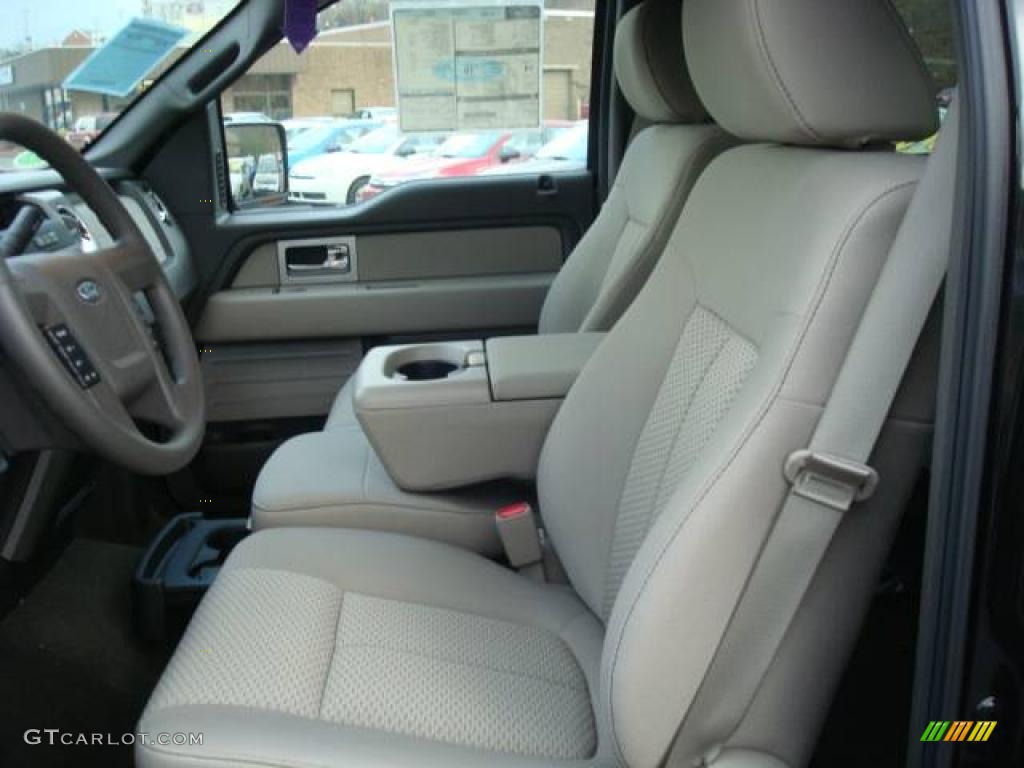 2010 F150 XLT SuperCrew 4x4 - Tuxedo Black / Tan photo #11