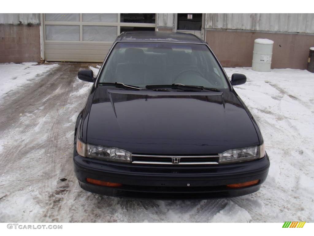 1992 Accord DX Sedan - Concord Blue Pearl / Gray photo #3