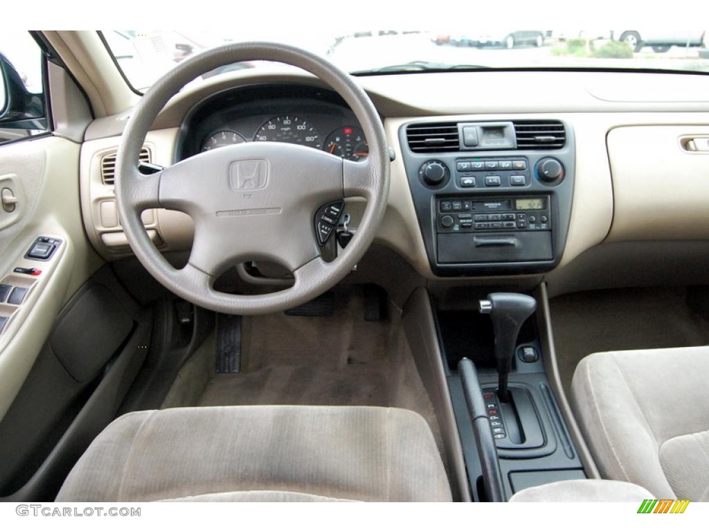 2000 Accord LX Sedan - Dark Emerald Pearl / Ivory photo #12