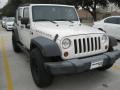 Stone White - Wrangler Unlimited X Photo No. 4