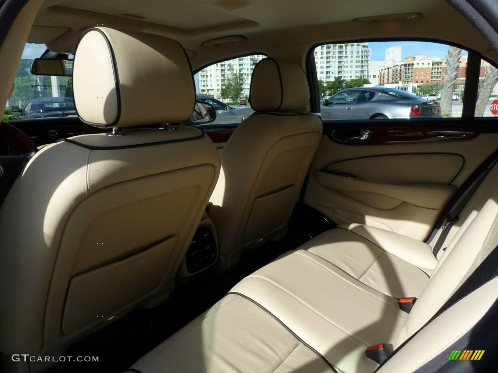 2009 XJ XJ8 - Ultimate Black / Champagne/Charcoal photo #7