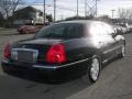 2006 Black Lincoln Town Car Executive L  photo #4