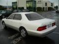 Diamond White Pearl - LS 400 Photo No. 4