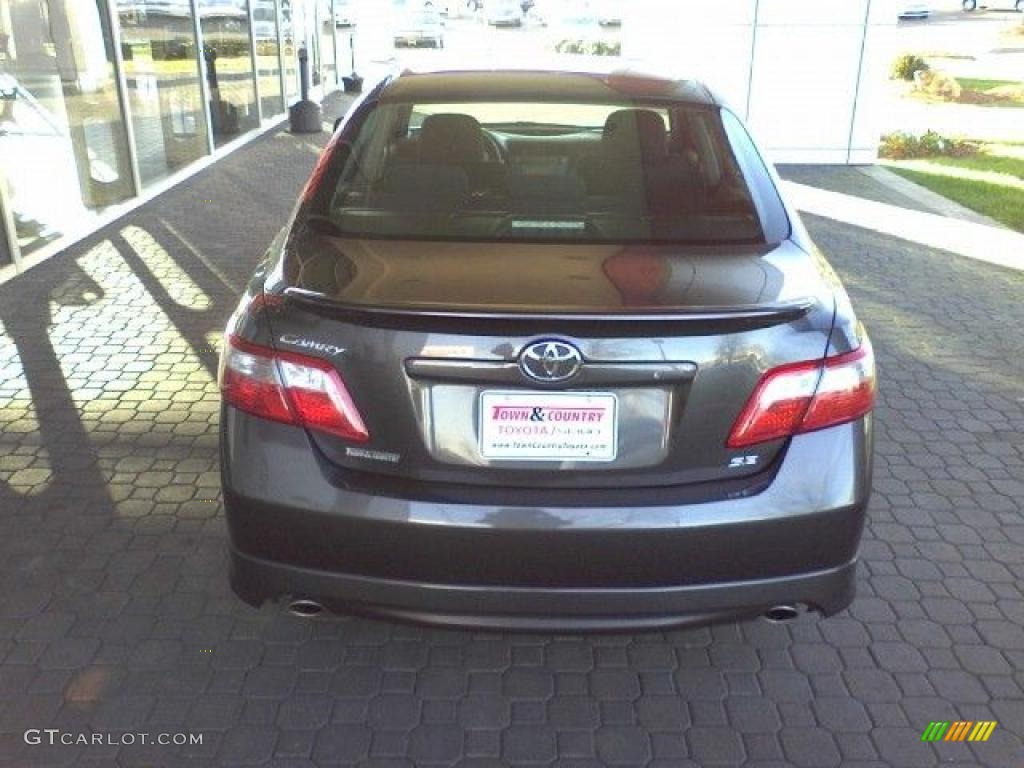 2008 Camry SE V6 - Magnetic Gray Metallic / Dark Charcoal photo #4