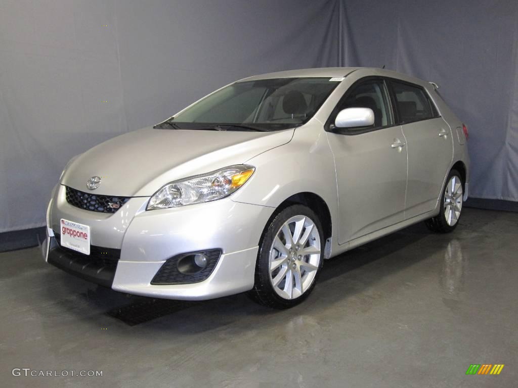 Classic Silver Metallic Toyota Matrix