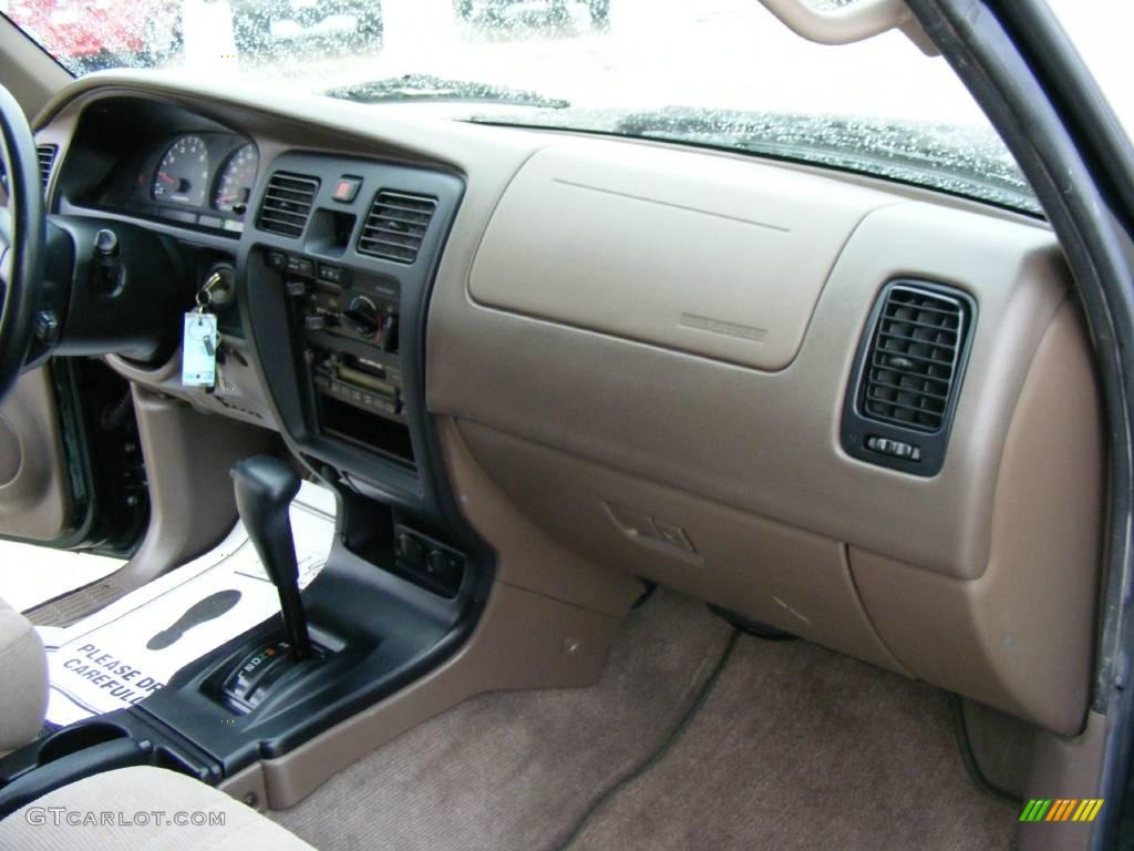 1999 4Runner  - Imperial Jade Green Mica / Oak photo #27