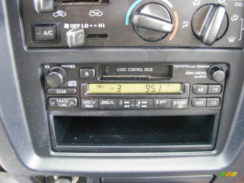 1999 4Runner  - Imperial Jade Green Mica / Oak photo #43