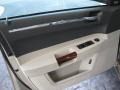 Linen Gold Metallic - 300 C HEMI Photo No. 15