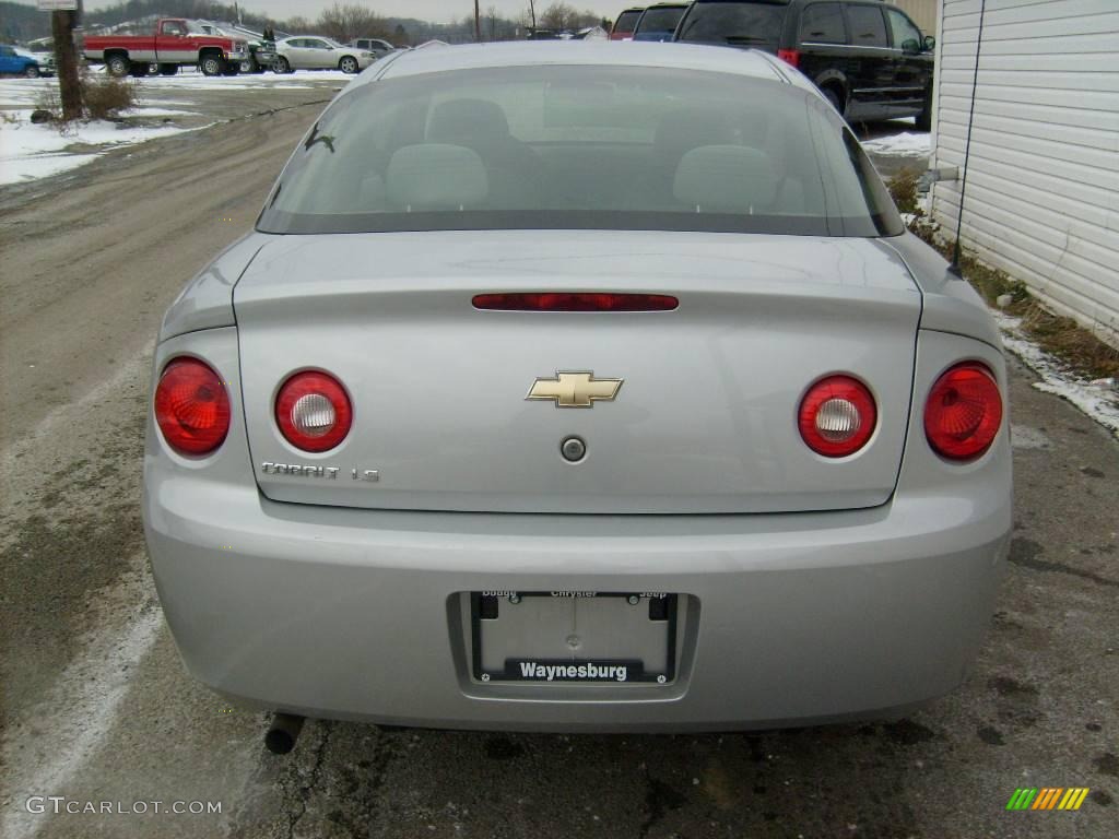 2007 Cobalt LS Coupe - Ultra Silver Metallic / Gray photo #4