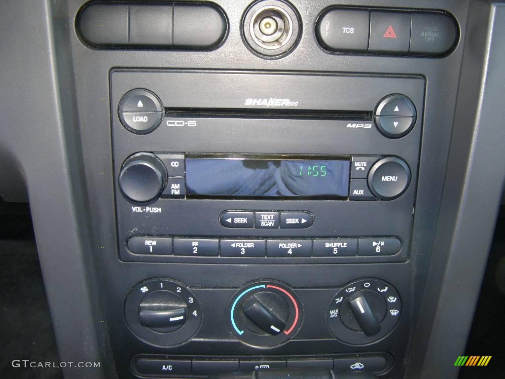 2007 Mustang V6 Deluxe Coupe - Tungsten Grey Metallic / Dark Charcoal photo #11