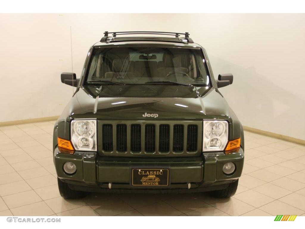 2006 Commander 4x4 - Jeep Green Metallic / Medium Slate Gray photo #2
