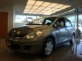 Magnetic Gray - Versa 1.8 S Hatchback Photo No. 3