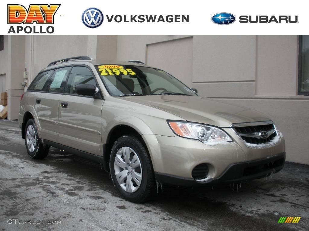 2009 Outback 2.5i Wagon - Harvest Gold Metallic / Warm Ivory photo #1