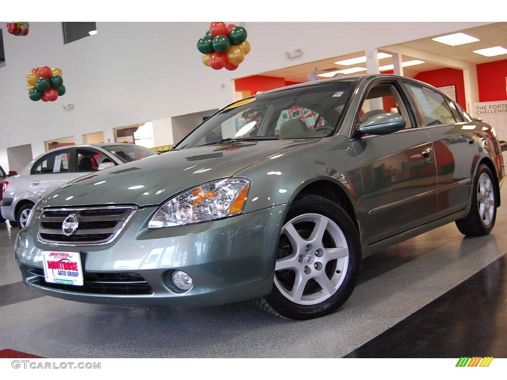 Mystic Emerald Green Nissan Altima