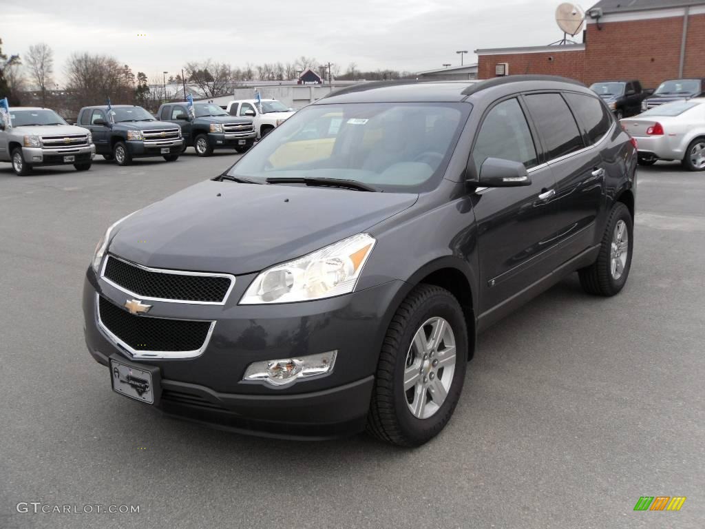 2010 Traverse LT - Cyber Gray Metallic / Light Gray photo #1