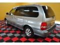 2004 Diamond Silver Kia Sedona LX  photo #4