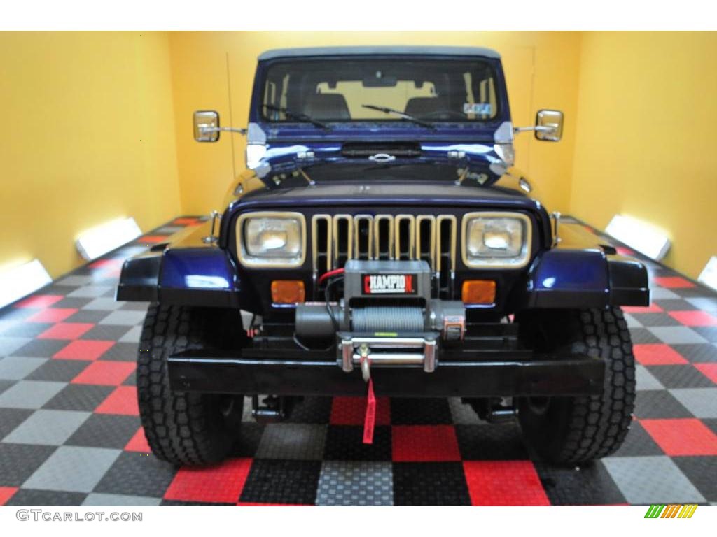 1992 Wrangler S 4x4 - Jewel Blue Pearl Metallic / Gray photo #2