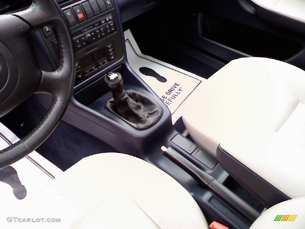 1998 A4 1.8T quattro Sedan - Pearl White Pearlescent / Ecru/Royal Blue photo #12