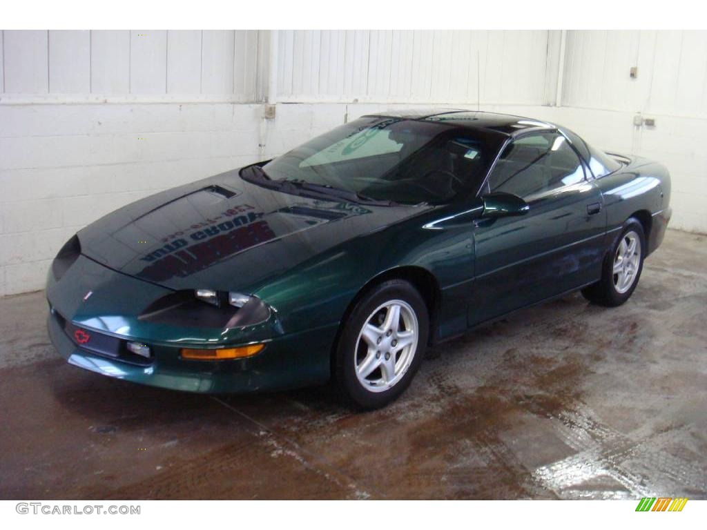 1997 Camaro RS Coupe - Polo Green Metallic / Medium Grey photo #5