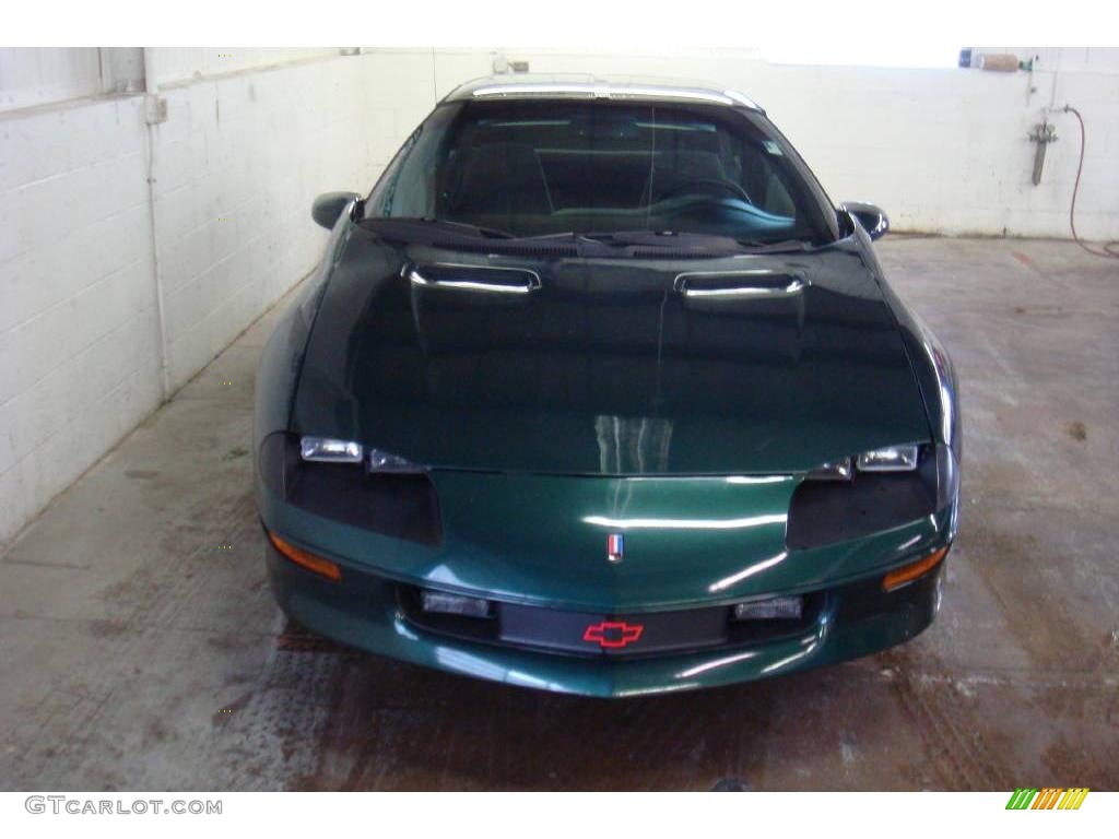 1997 Camaro RS Coupe - Polo Green Metallic / Medium Grey photo #8