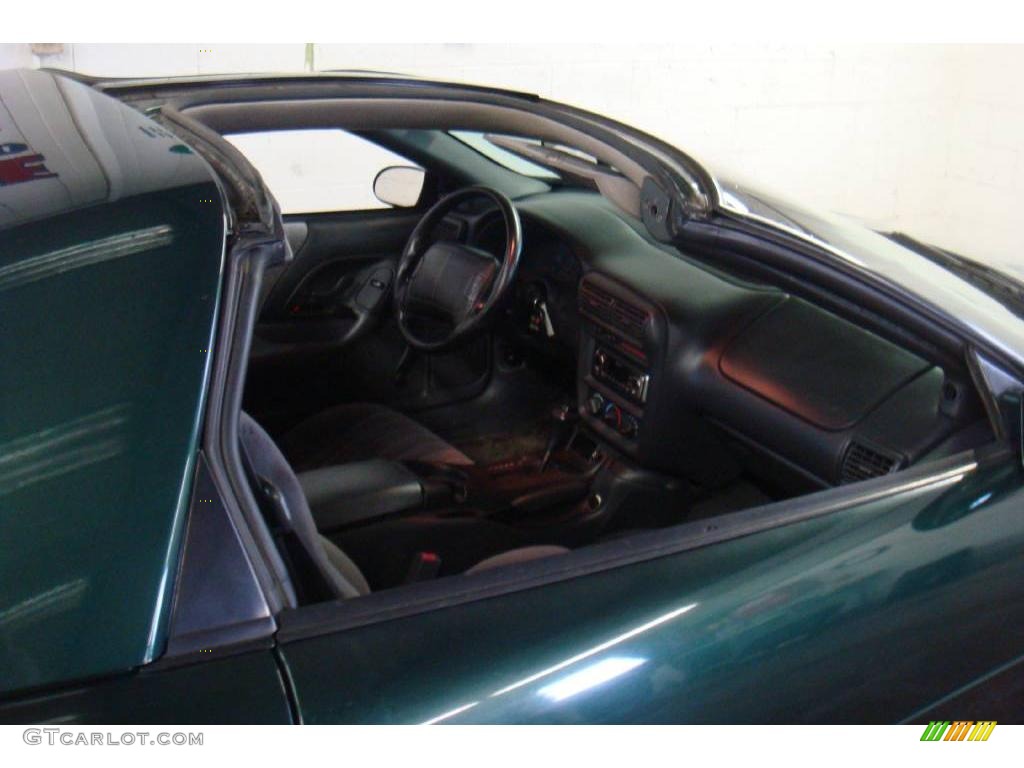 1997 Camaro RS Coupe - Polo Green Metallic / Medium Grey photo #11