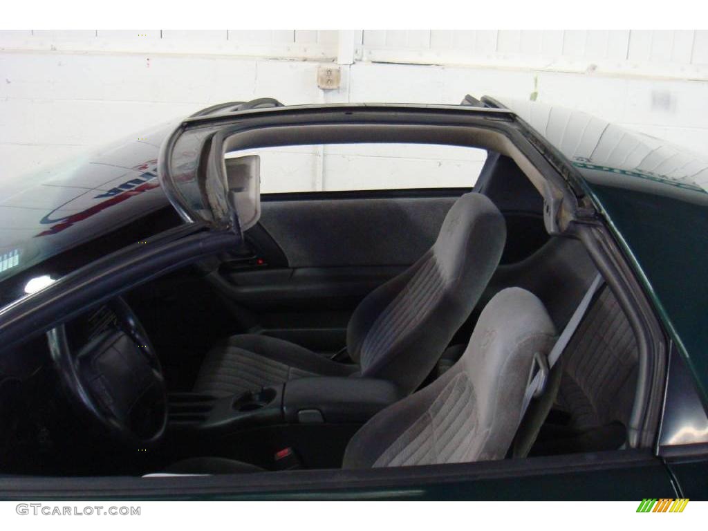 1997 Camaro RS Coupe - Polo Green Metallic / Medium Grey photo #13