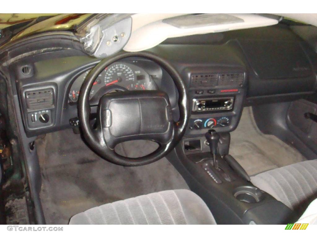 1997 Camaro RS Coupe - Polo Green Metallic / Medium Grey photo #15