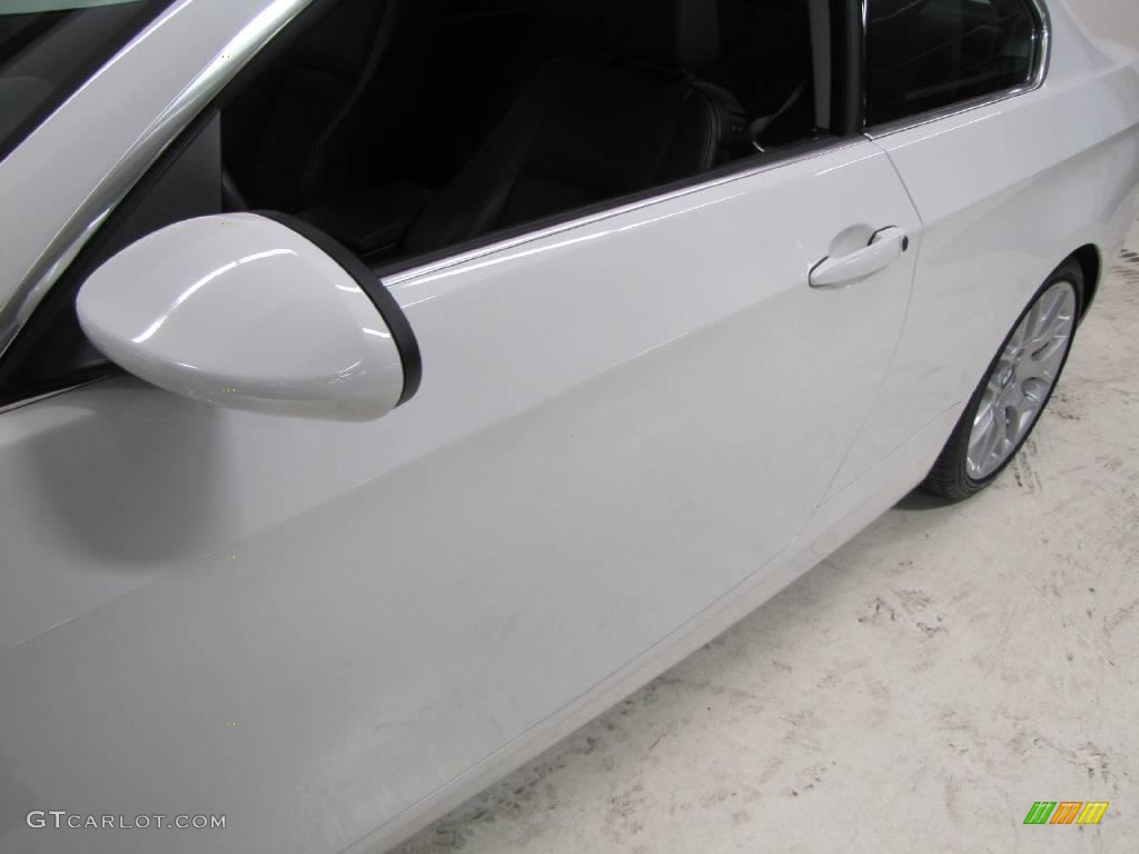 2007 3 Series 328i Coupe - Alpine White / Black photo #16