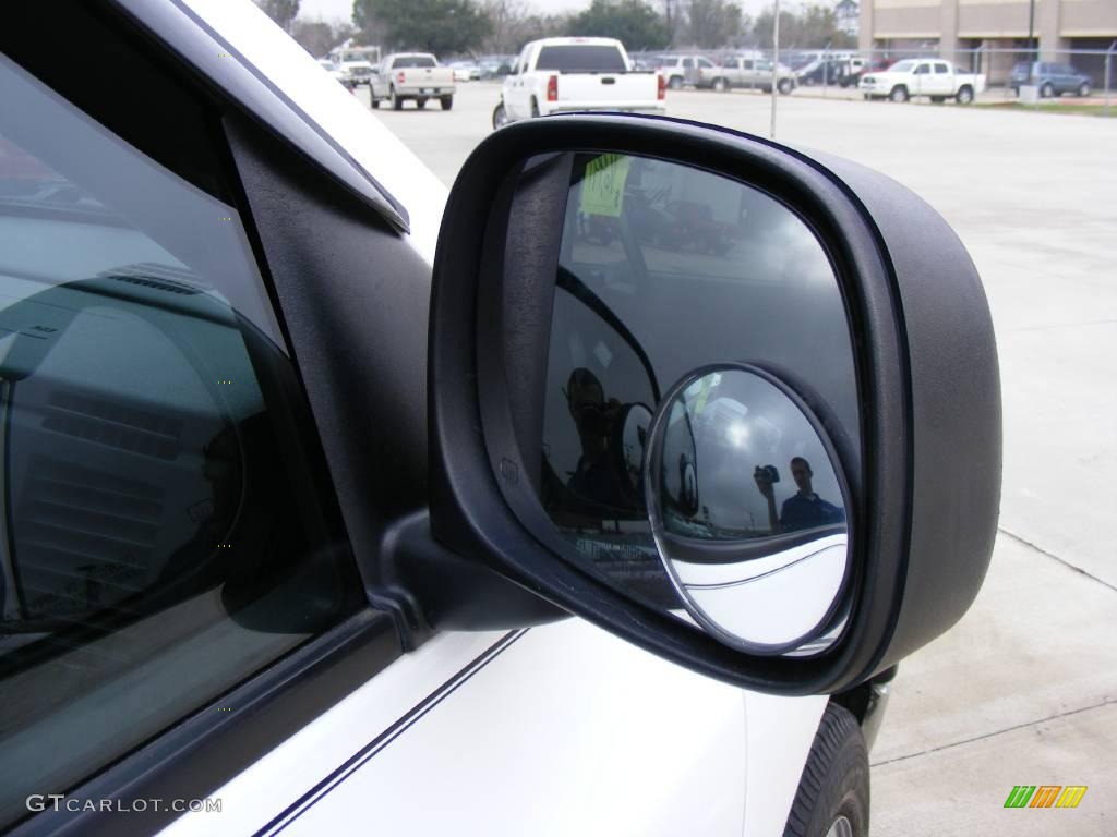 2006 Ram 1500 ST Quad Cab - Bright White / Medium Slate Gray photo #18