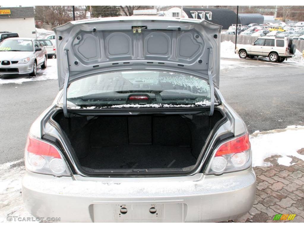 2006 Impreza 2.5i Sedan - Crystal Gray Metallic / Anthracite Black photo #7