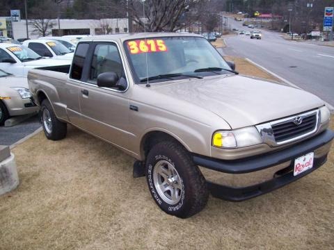 1999 Mazda B-Series Truck B3000 SE Extended Cab Data, Info and Specs