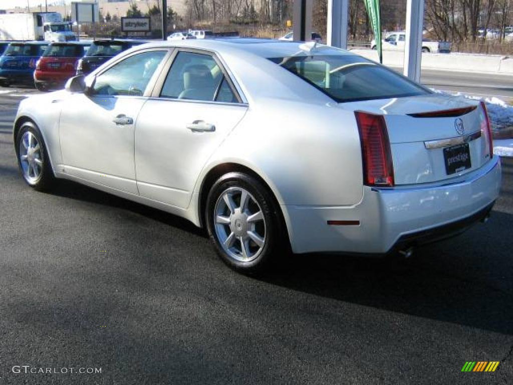 2009 CTS 4 AWD Sedan - White Diamond Tri-Coat / Cashmere/Cocoa photo #2