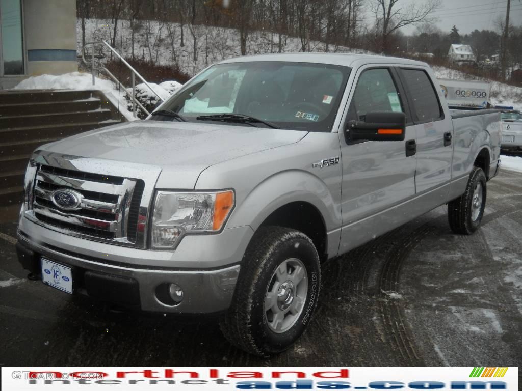 2010 F150 XLT SuperCrew 4x4 - Ingot Silver Metallic / Medium Stone photo #2