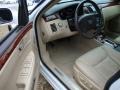 White Diamond - DTS Sedan Photo No. 15