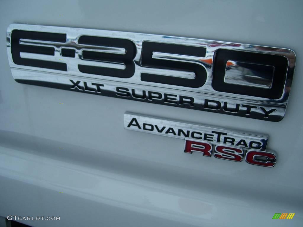 2009 E Series Van E350 Super Duty XLT Passenger - Oxford White / Medium Flint photo #10