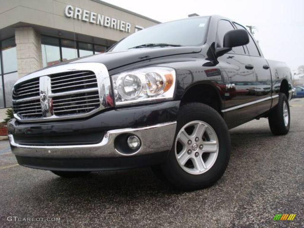 Brilliant Black Crystal Pearl Dodge Ram 1500