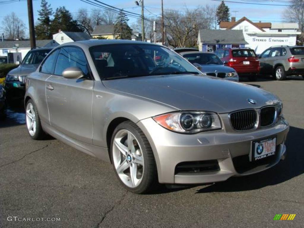 2009 1 Series 135i Coupe - Cashmere Silver Metallic / Black photo #2