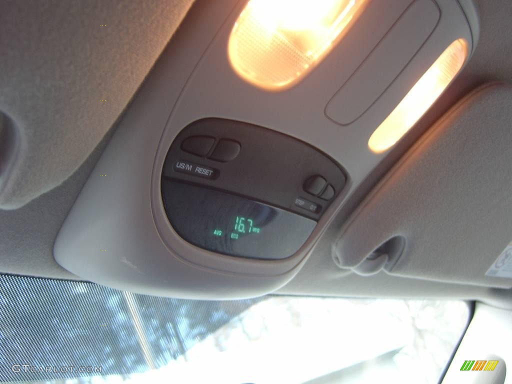 2004 Ram 1500 SLT Regular Cab - Bright White / Dark Slate Gray photo #14