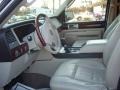 2003 Oxford White Lincoln Navigator Luxury 4x4  photo #19