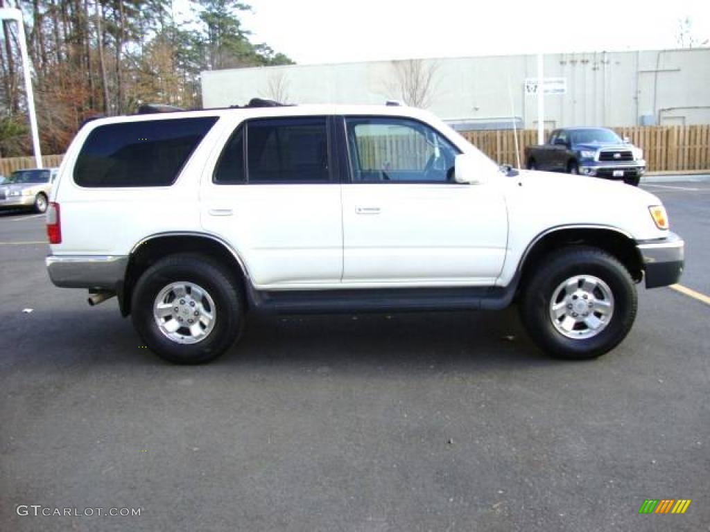 1999 4Runner SR5 4x4 - Natural White / Gray photo #6