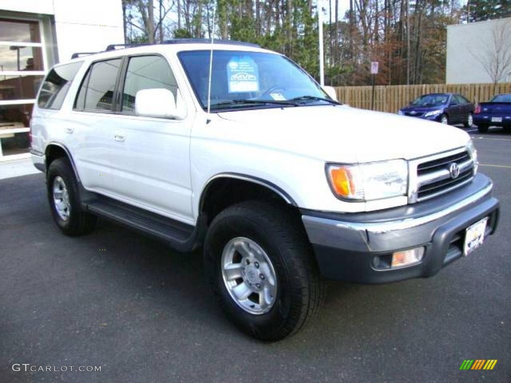 1999 4Runner SR5 4x4 - Natural White / Gray photo #7