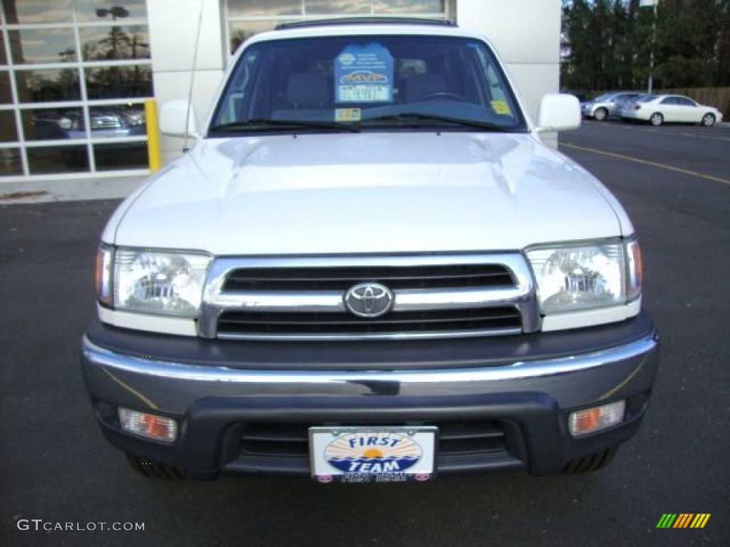 1999 4Runner SR5 4x4 - Natural White / Gray photo #8