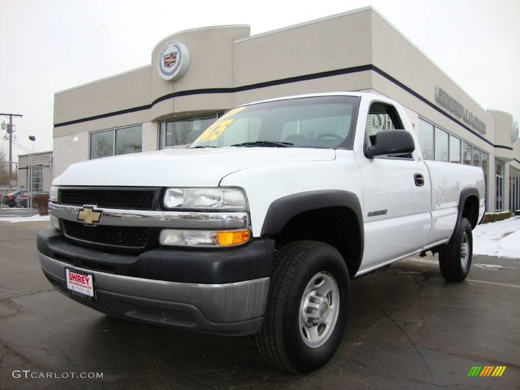 2002 Silverado 2500 Regular Cab - Summit White / Graphite photo #1