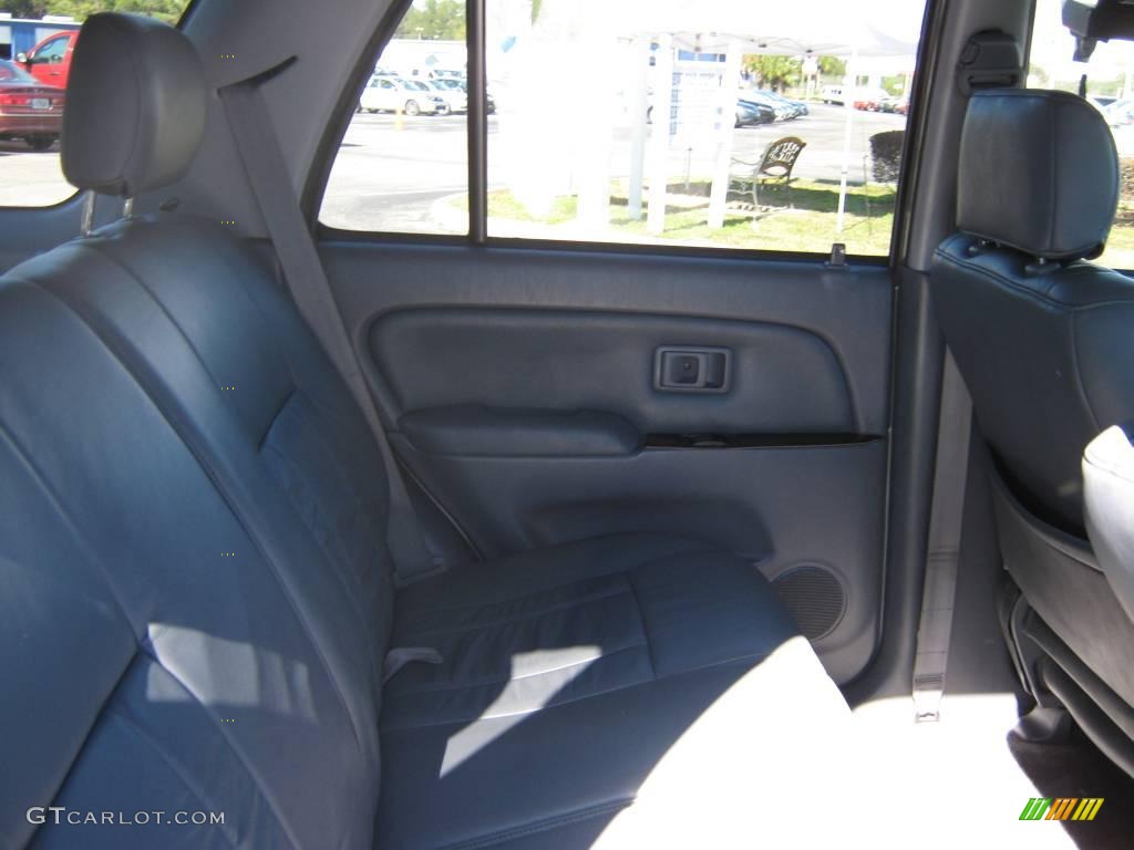 1999 4Runner  - Millennium Silver Metallic / Gray photo #18