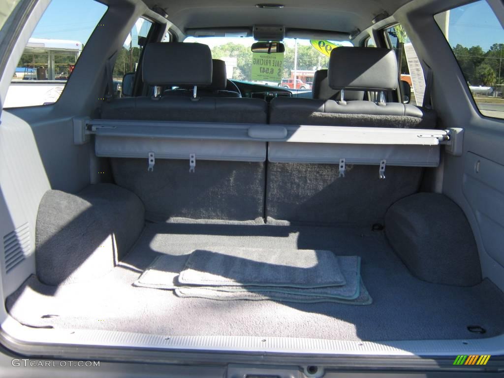1999 4Runner  - Millennium Silver Metallic / Gray photo #24