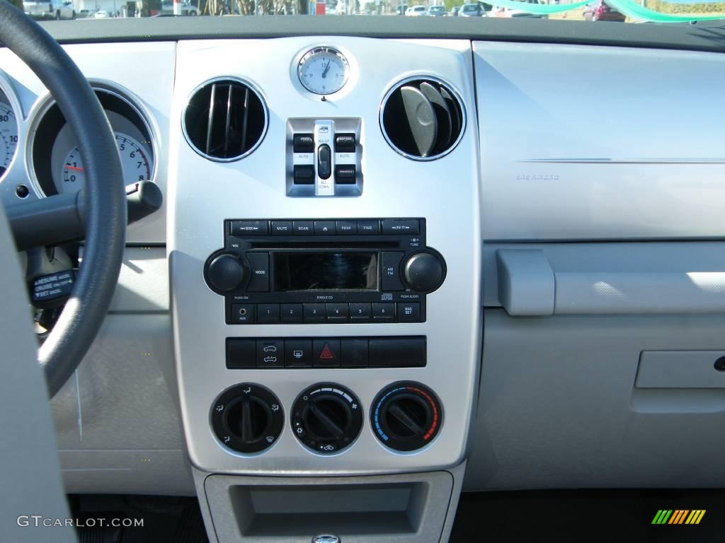 2007 PT Cruiser Convertible - Cool Vanilla White / Pastel Slate Gray photo #29