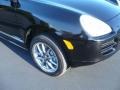 Black - Cayenne S Titanium Photo No. 9